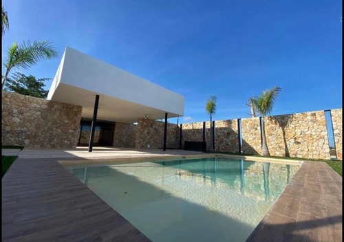 Terreno En Venta Merida, Cholul En Privada,imediata