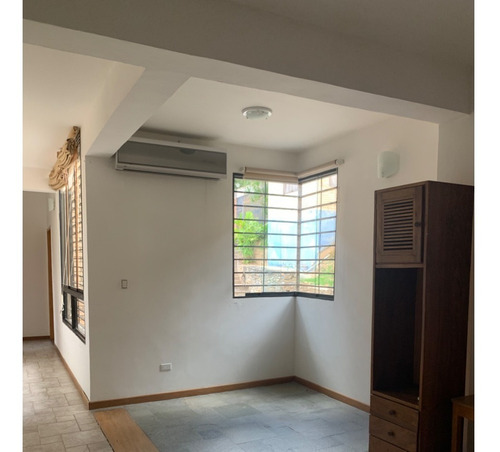 Imagen 2 de 12 de Casa En Venta En Caicaguana 3h / 4b / 4ph Vip San Román Hildegard Bethke