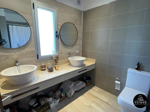 Imagen 11 de 28 de Casa - Puertos Del Lago