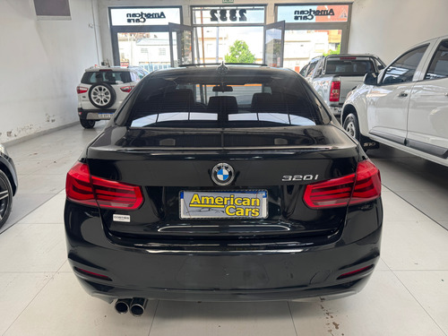 BMW Serie 3 2.0 320i Sedan Executive
