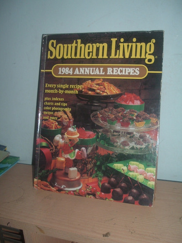 Libro De Cocina En Idioma Inglès De 1984