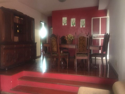 Imagem 4 de 20 de Excelente Casa No Bairro Novo Progresso 03 Quartos 03 Vagas! - 20742