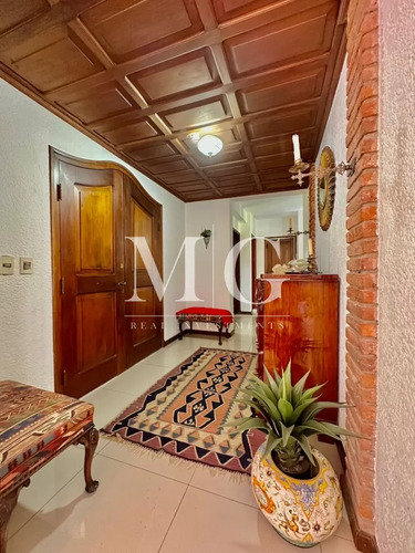 Venta Casa 4 Dormitorios + Dep.servicio, Barbacoa, Piscina Zona Golf