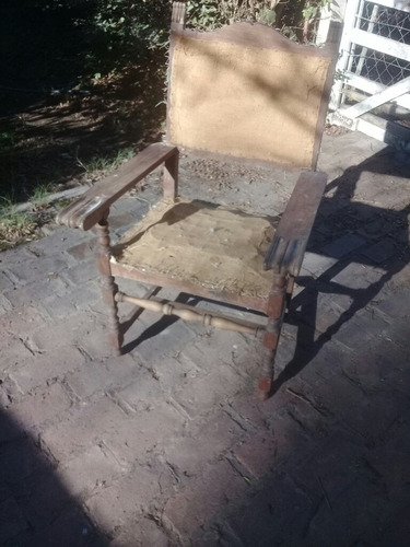 Sillon Colonial Cuerina( Para Retapizar)