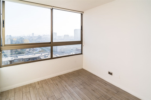 Depto San Ignacio 952, Piso 12, Vista Poniente