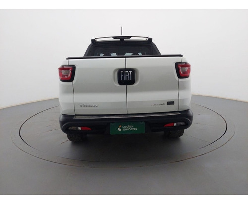 Fiat Toro 2.0 16V TURBO DIESEL VOLCANO 4WD AT9