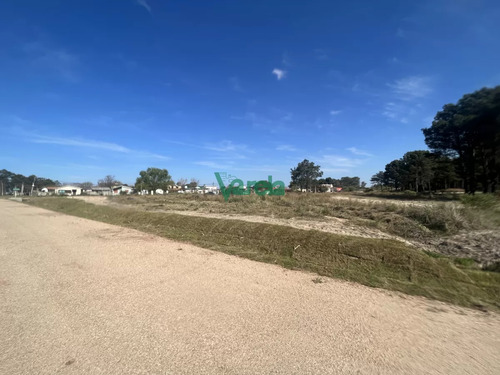 Venta De Terreno Financiado Ultimo Montes De Solymar.!!