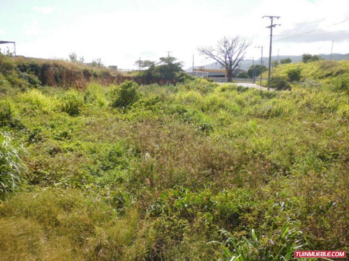 Imagen 2 de 13 de Av Las Ceibas Guatire. 0414-2278025