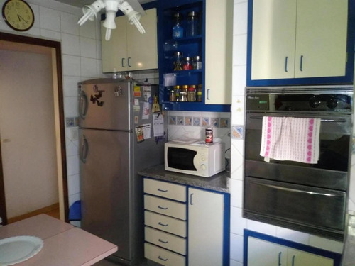 Departamento En Venta - 3 Dormitorios 2 Baños - Barrio Norte