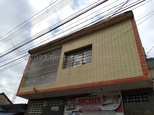 Local En Alquiler En Zona Centro De Maracay Aragua 23-33333 Irrr
