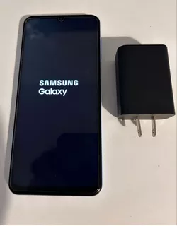 Celular Samsung Galaxy A13 Con Accesorios Liberado, Dual Sim