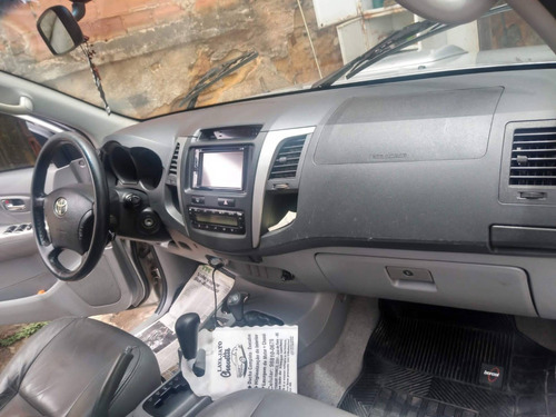 Imagem 8 de 8 de Toyota Hilux 3.0 Srv 4x4 Cd 16v Turbo Intercooler Diesel 4p