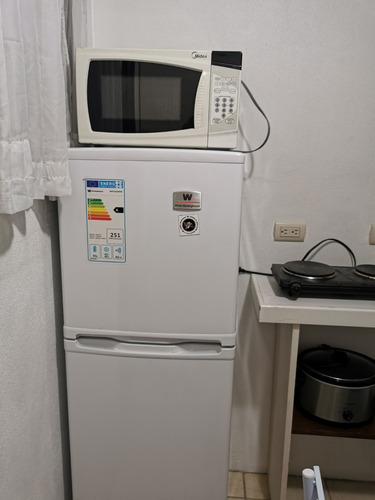 Imagen 2 de 12 de Mini Apartamento Amueblado En Llorente, Tibás. Sin Parqueo