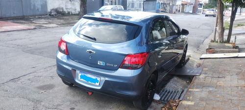 Chevrolet Onix 1.4 Lt 5p