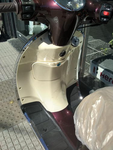 Imagen 4 de 16 de Motomel Strato Alpino 150 Vintage Estilo Retro Motovega