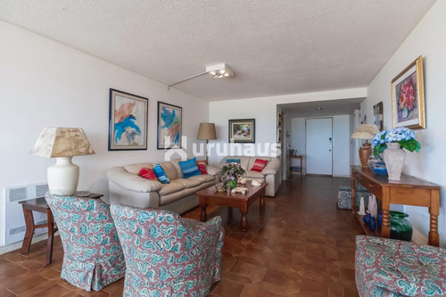 Alquiler Apartamento Tres Dormitorios Punta Del Este Edificio Tiburon I