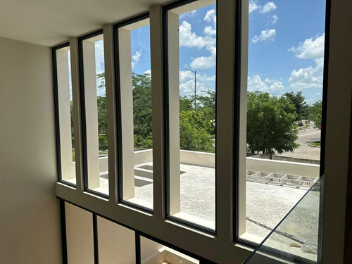 Casa En Venta Merida, Temozon Norte En Privada, Modelo Betha, A 9 Meses.