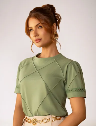Blusa T-shirt Gola Alta Manga Princesa Algodão com Elastano — R$ 37,73 em Mercado Livre, 62% OFF