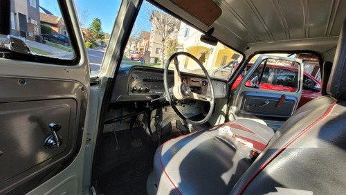 Imagen 13 de 20 de Chevrolet C-10