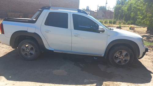 Renault Duster Oroch 2.0 Outsider Plus
