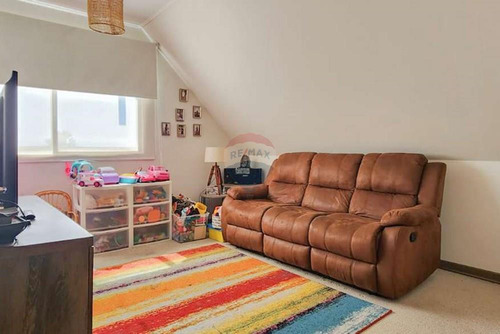 Oportunidad!! EquiPadísima Casa Familiar 5d/4b
