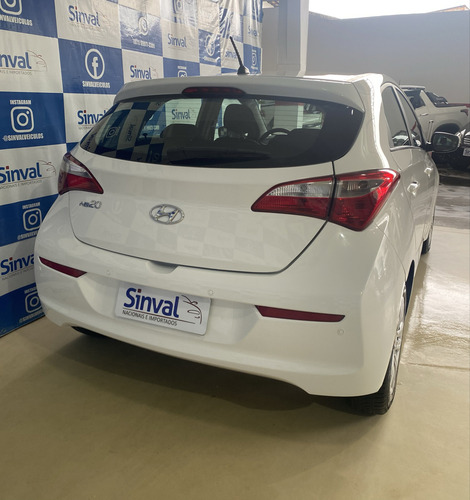 Hyundai HB20 1.0 COMFORT PLUS 12V FLEX 4P MANUAL
