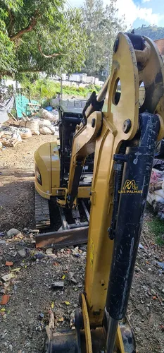 Miniexcavadora Caterpillar 303.5e2 Modelo 2017