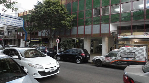 Imagen 1 de 9 de Local En Venta En Zona Centro