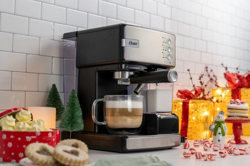 Cafetera Espresso Oster Em6603cc 15 Bares (marfil) Color Azul celeste