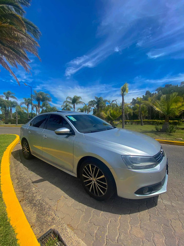 Imagen 5 de 11 de Volkswagen Vento 2011 2.0 Sportline Tsi 200cv Dsg