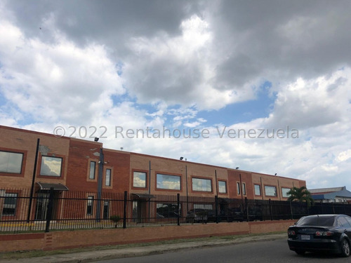 Imagen 1 de 15 de Leida Falcon Rentahouse Vende Galpon En Castillito San Diego 22-25538 Lf