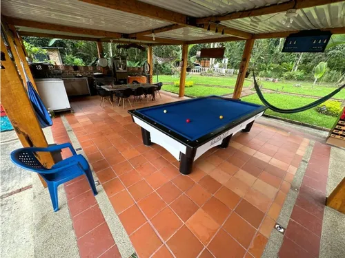 Casa Campestre En La Gran Via Cundinamarca