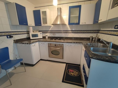 Imagen 5 de 12 de Apartamento En Venta Urb. Santa Fe Sur # 22-22829
