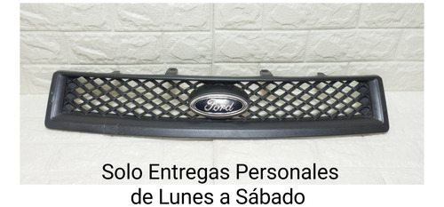 Parrilla Frontal Ford Fiesta Max Original Usada Detallito 