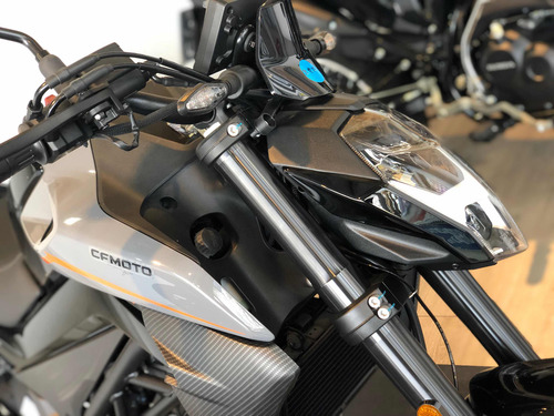 Cfmoto 300nk
