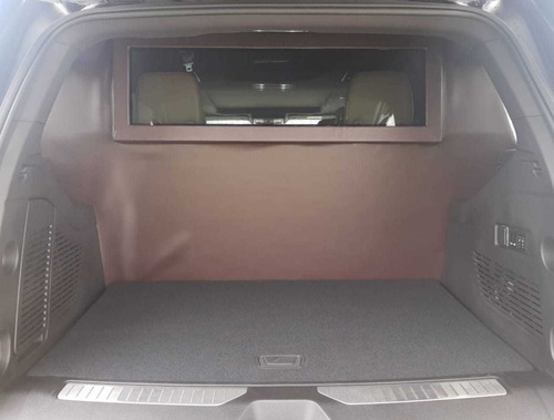 Imagen 11 de 13 de Chevrolet Suburban High Country 6.2