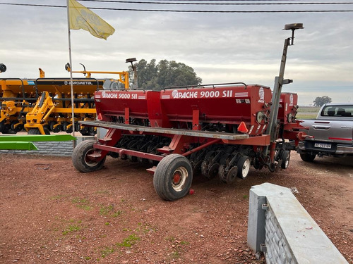 Sembradora Grano Fino Apache 9000
