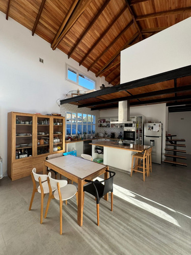 Casa En Venta 3 Dorm Rauli N°4103 Y Michai Precio U$d230.000