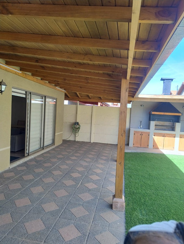 Arriendo Casa Amoblada En Machalí