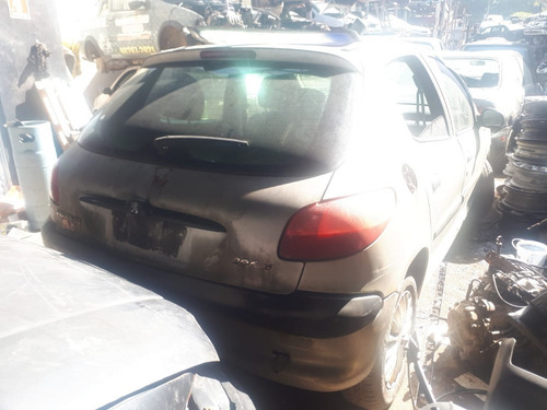 Imagem 4 de 8 de Peugeot 206 1.0 16v 2001 Sucata Somente Peças