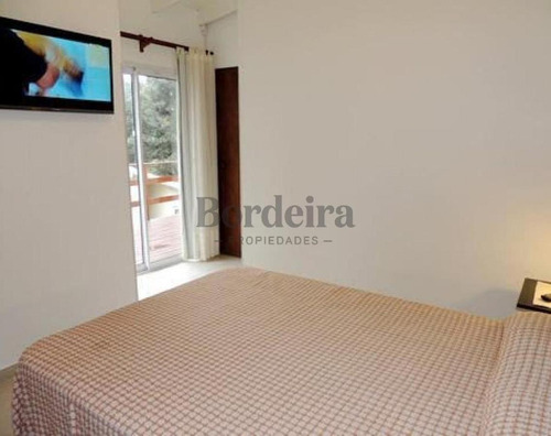 Venta Departamento Villa Gesell Complejo De 6 Unidades A 200m De La Playa
