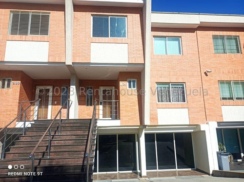 Town House En Venta Mañongo Naguanagua Moderno Planta 100 Pozo De Agua Anra 23-23530