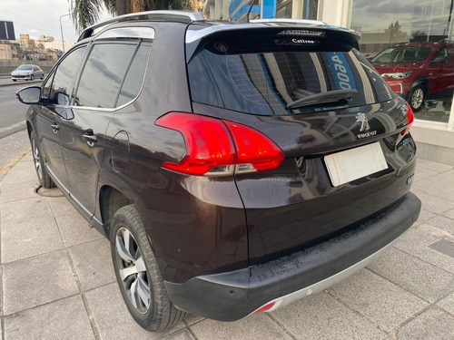 Imagen 19 de 21 de Peugeot 2008 5p Feline 1.6 Manual #gr