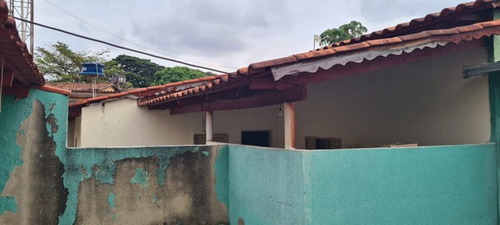 Imagem 2 de 9 de Casa Térrea Com 3 Quartos - 338-v