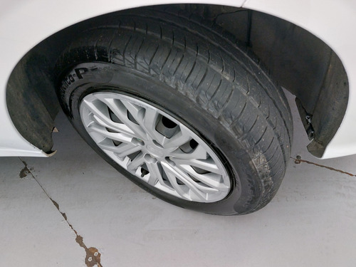 Fiat Cronos 1.3 FIREFLY FLEX DRIVE MANUAL