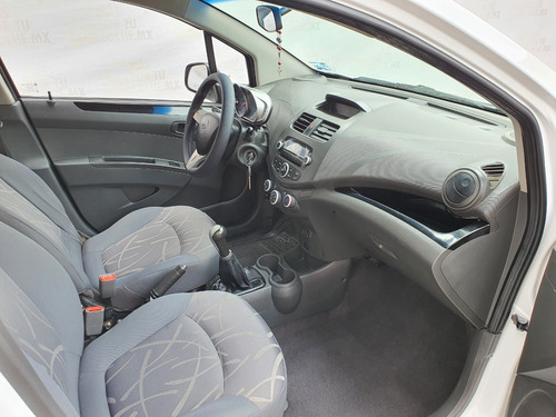 Imagen 12 de 15 de Chevrolet Spark