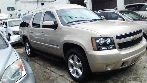 Imagen 2 de 12 de Chevrolet Suburban At 2007 Blinda Nivel 5