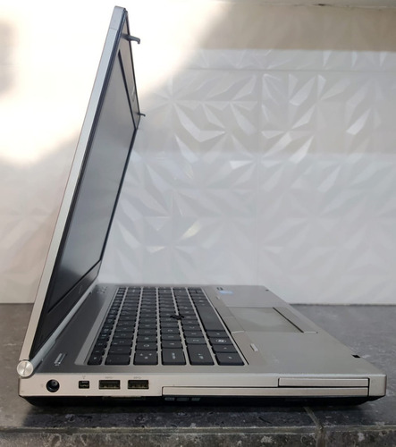 Imagen 3 de 4 de Laptop Hp Probook Elite Core I5 8gb Ram 120 Gb Ssd