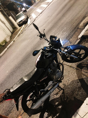 Honda 150 Titan Es