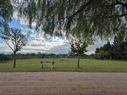 ¡se Vende Excepcional Lote En Campos Del Virrey!